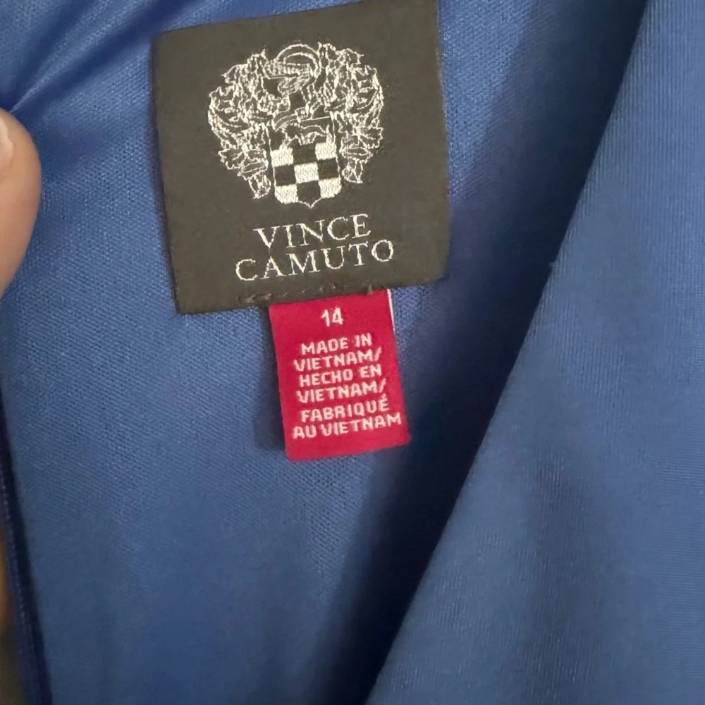 Brand new no tag vince camuto ! - Picture 7 of 9